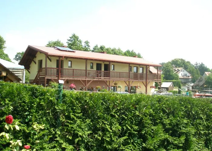 Hostel Gosciniec Zoska *