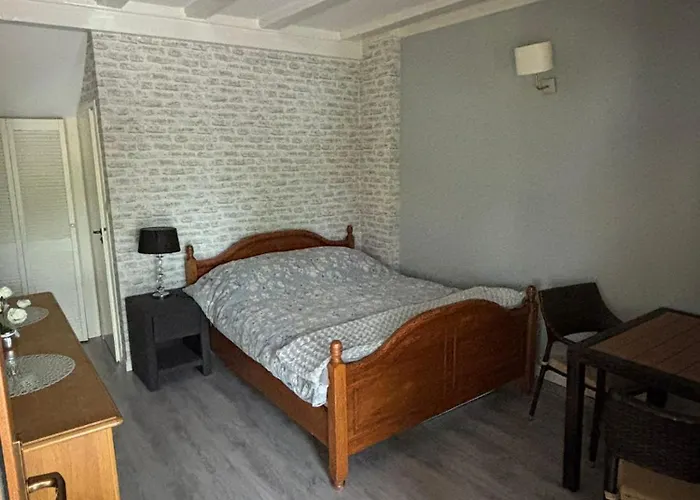 بيت شباب Gosciniec Zoska *